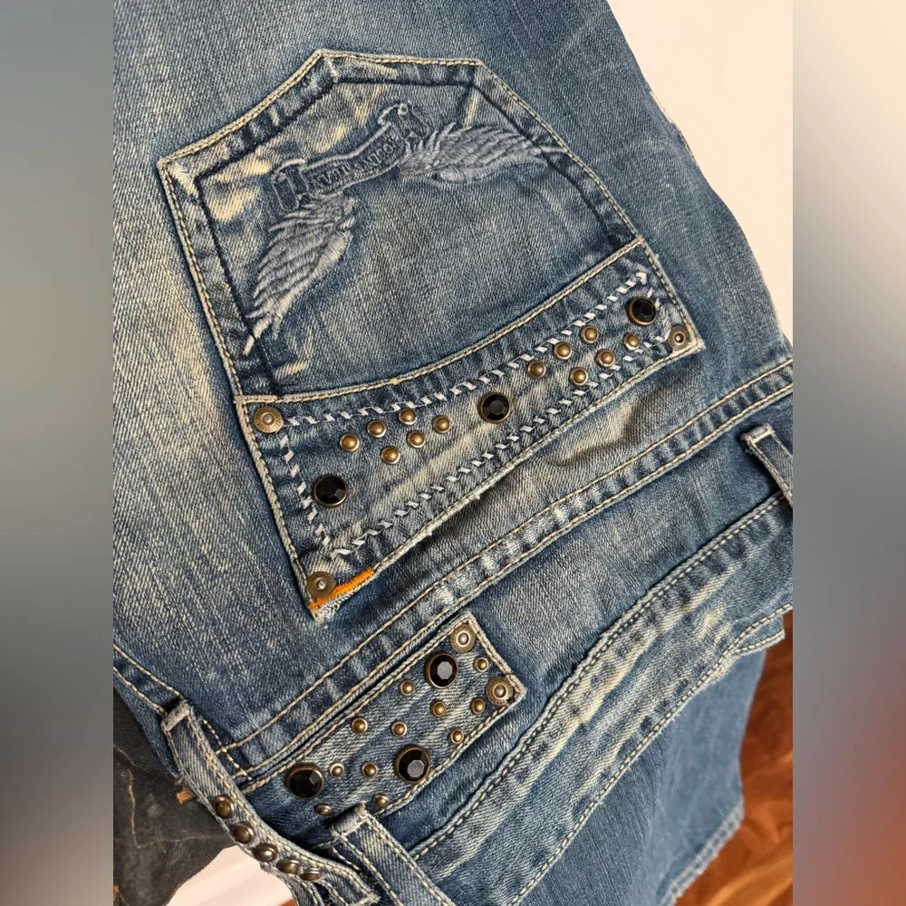 Robin's Jean Distressed Blue Denim‎ with Studs size 42